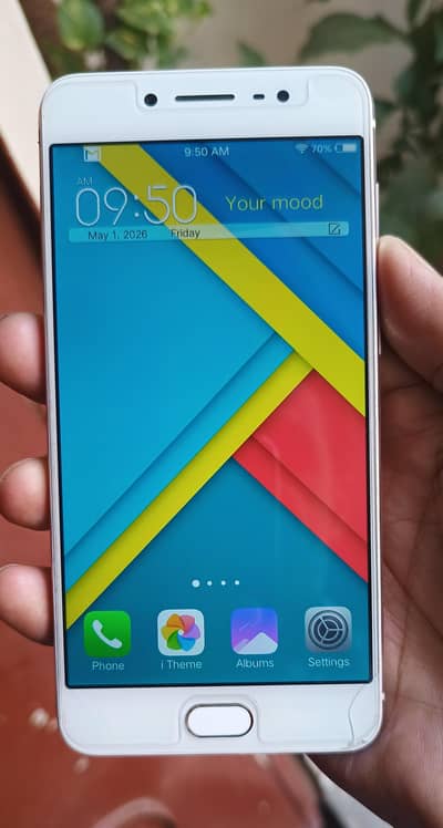 Vivo X7 Dual Sim 4+128 GB { Sim Nhy Chalti Hardware Problem }