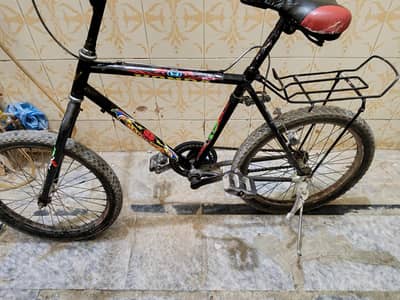 Black bicycle