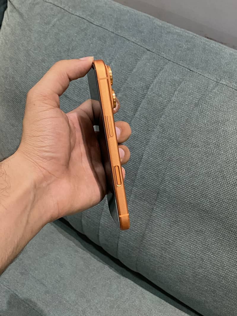 Iphone 17 pro 4