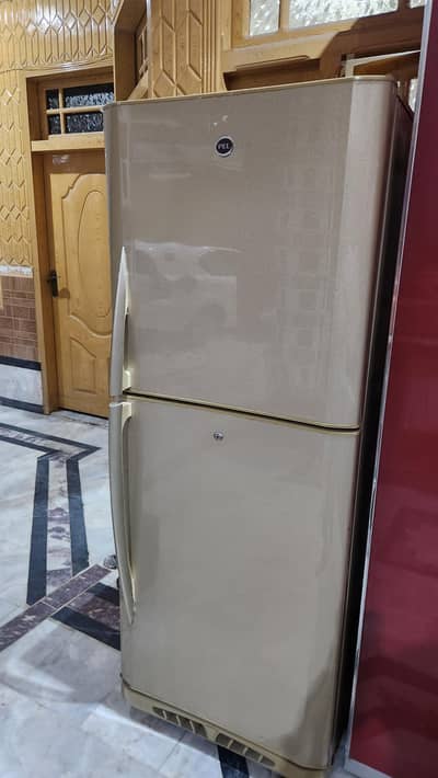 PEL 18 CFT full size non inverter fridge