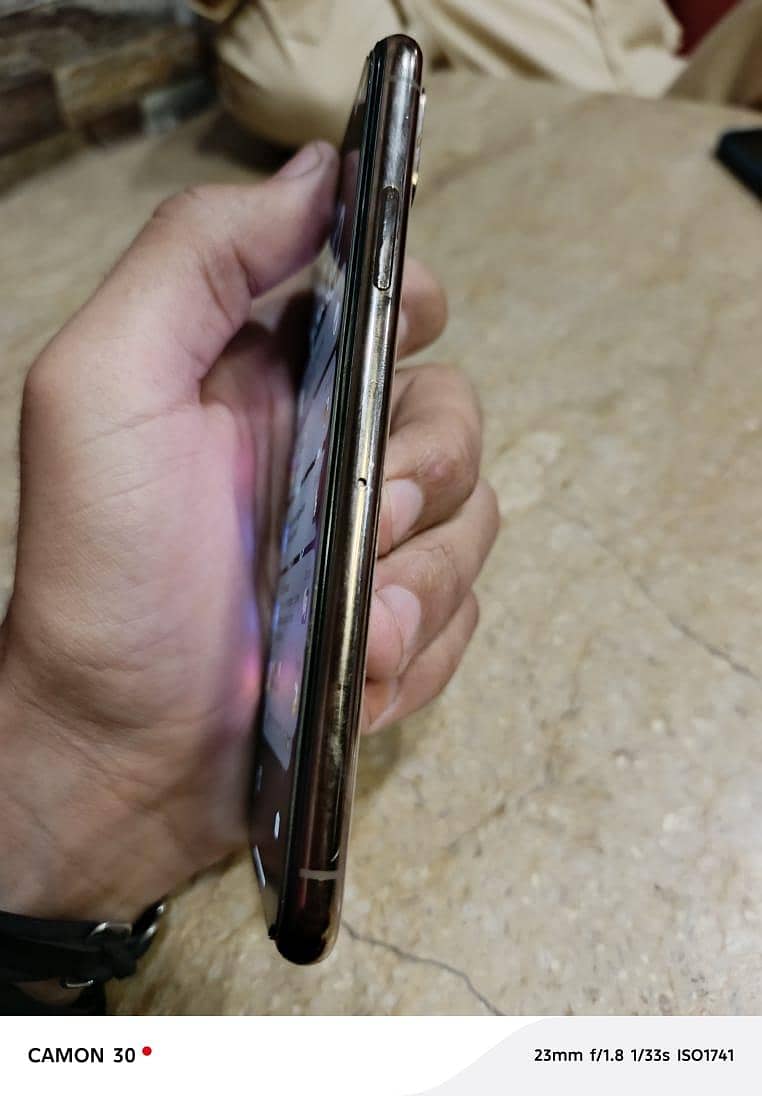 iPhone xs 2