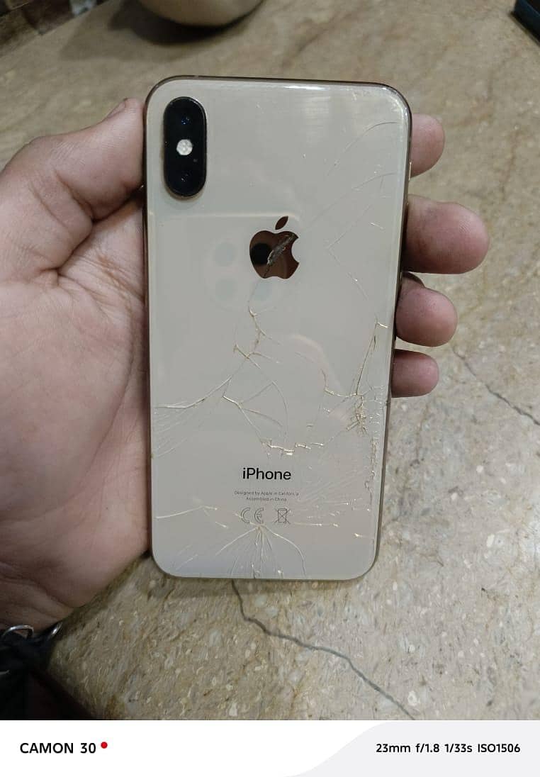 iPhone xs 3