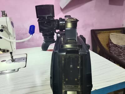 Sony 1500 camera sell karna hai