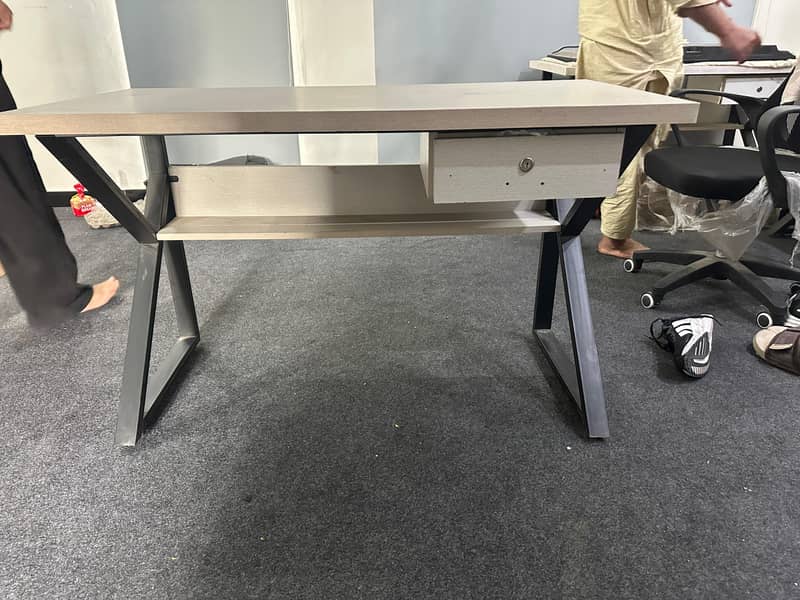 chairs with table 5