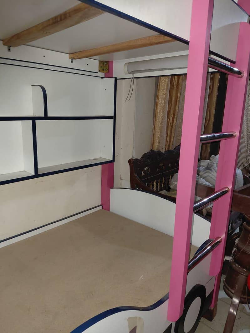 Bunker Bed 1
