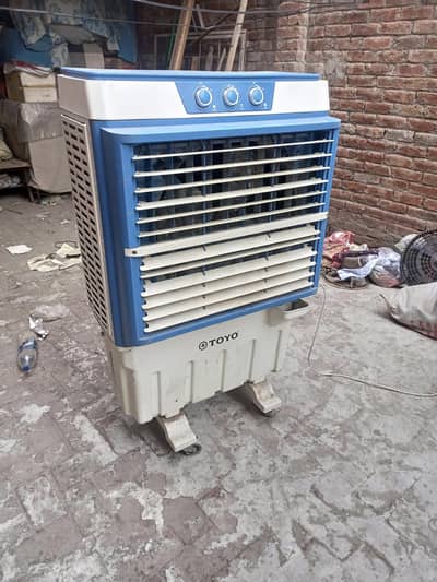 Toyo Used cooler 1 year used only