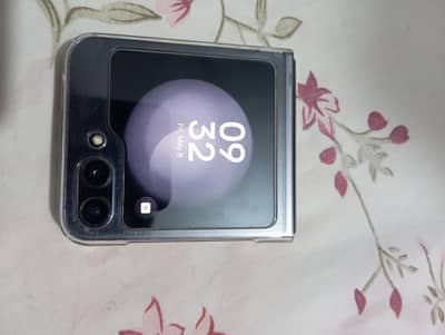 Samsung Z flip5 8/256