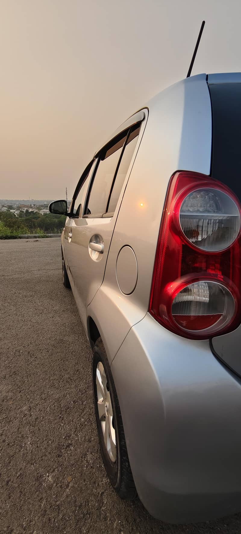 Toyota Passo 8