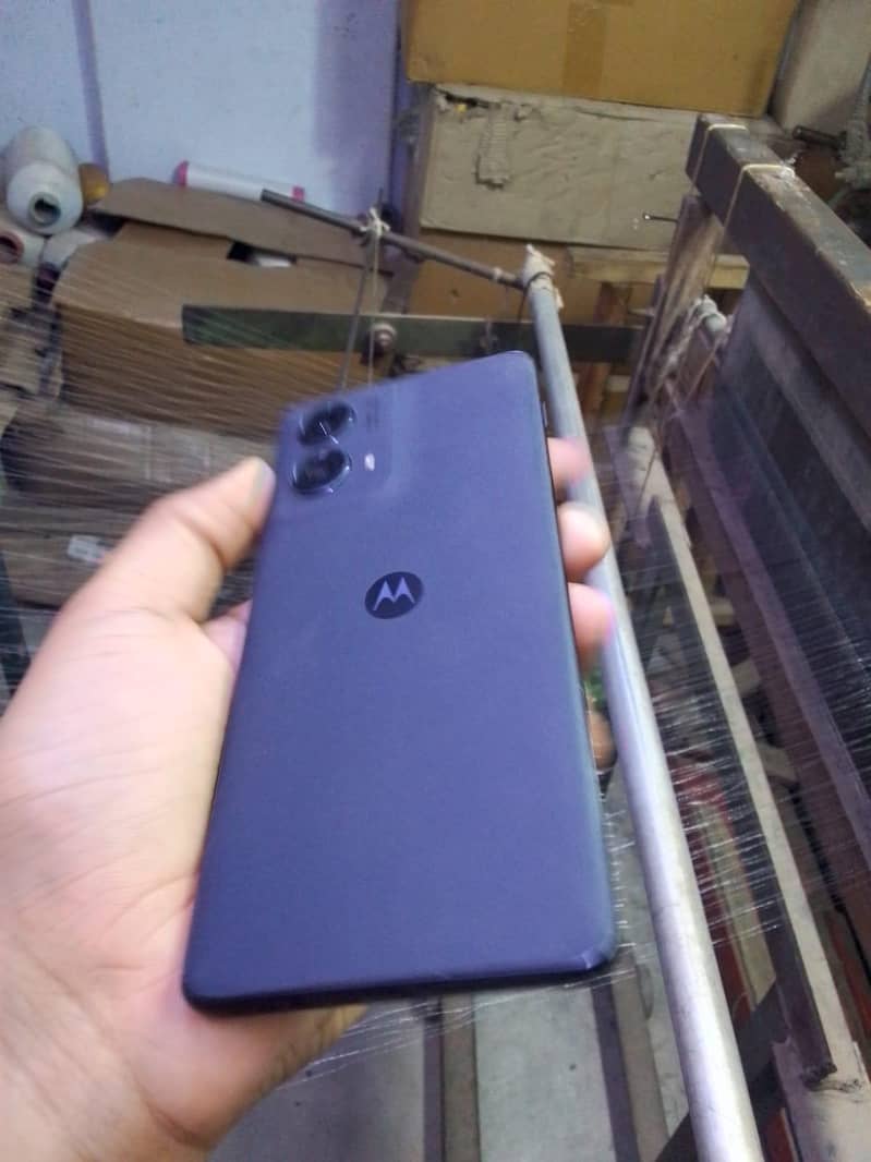Motorola Edge - 1