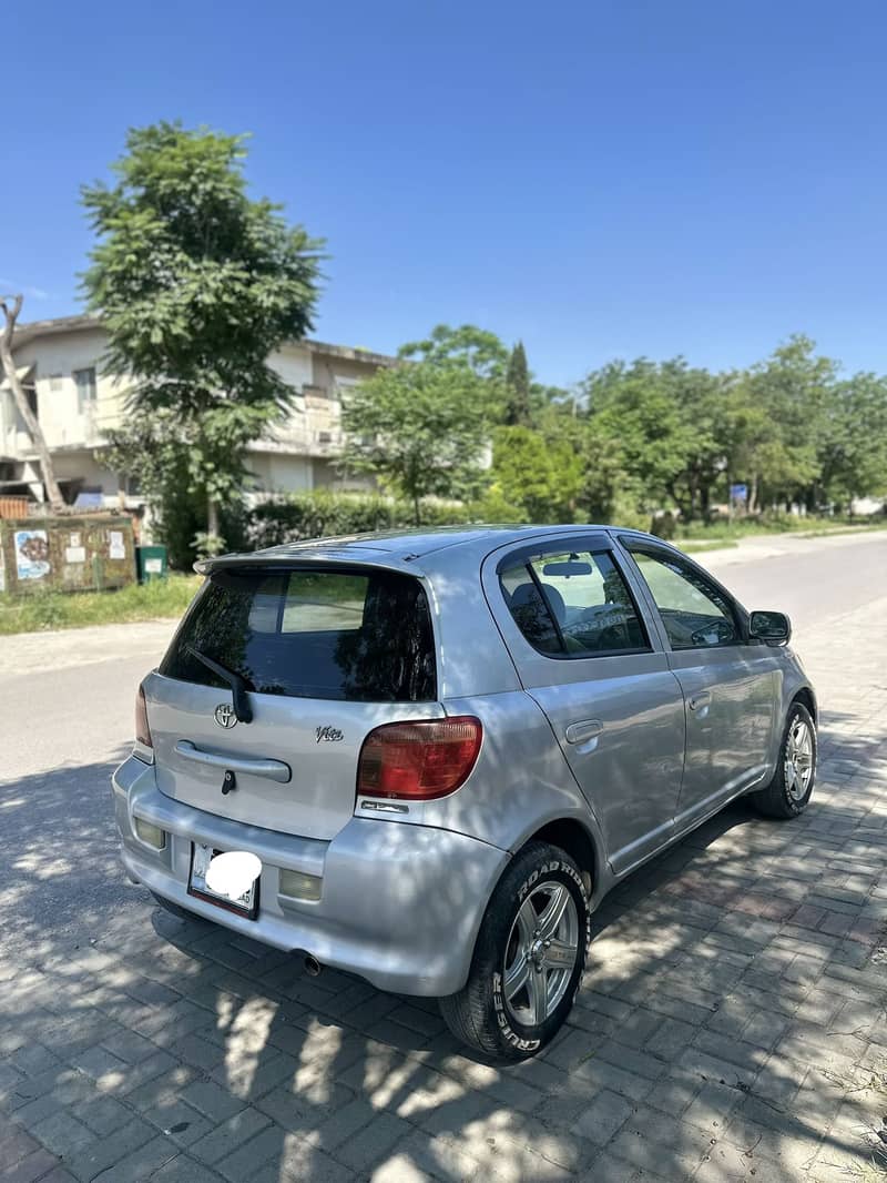 Vitz 1.3 2