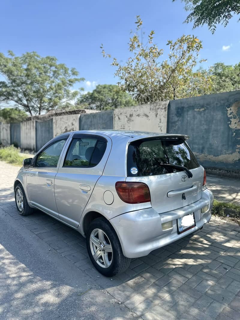 Vitz 1.3 3