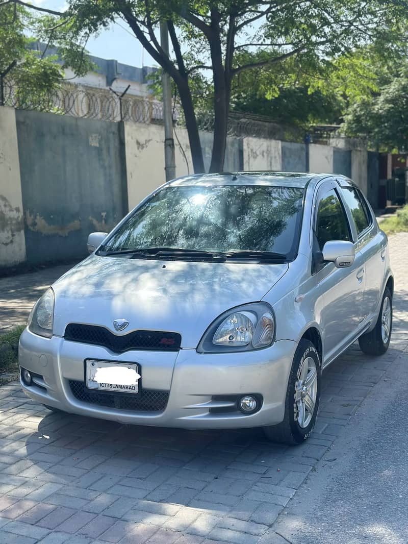 Vitz 1.3 5