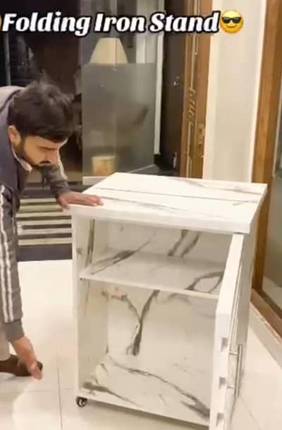 folding iron stand