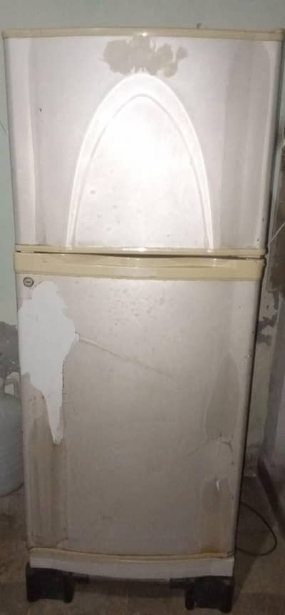 DAWLANCE REFRIGERATOR