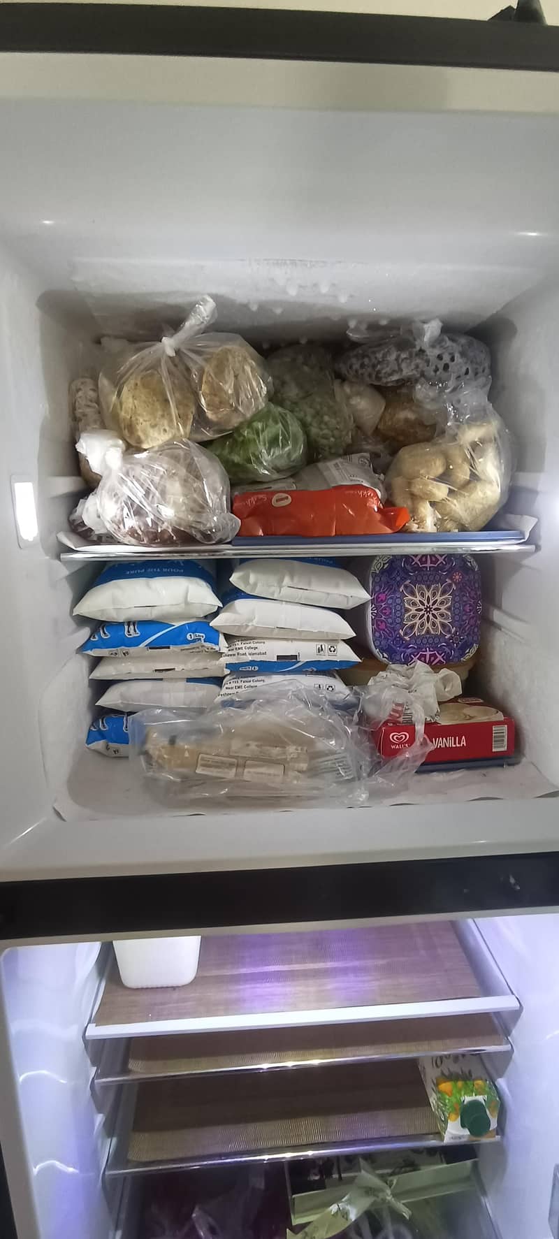 Refrigerator 1