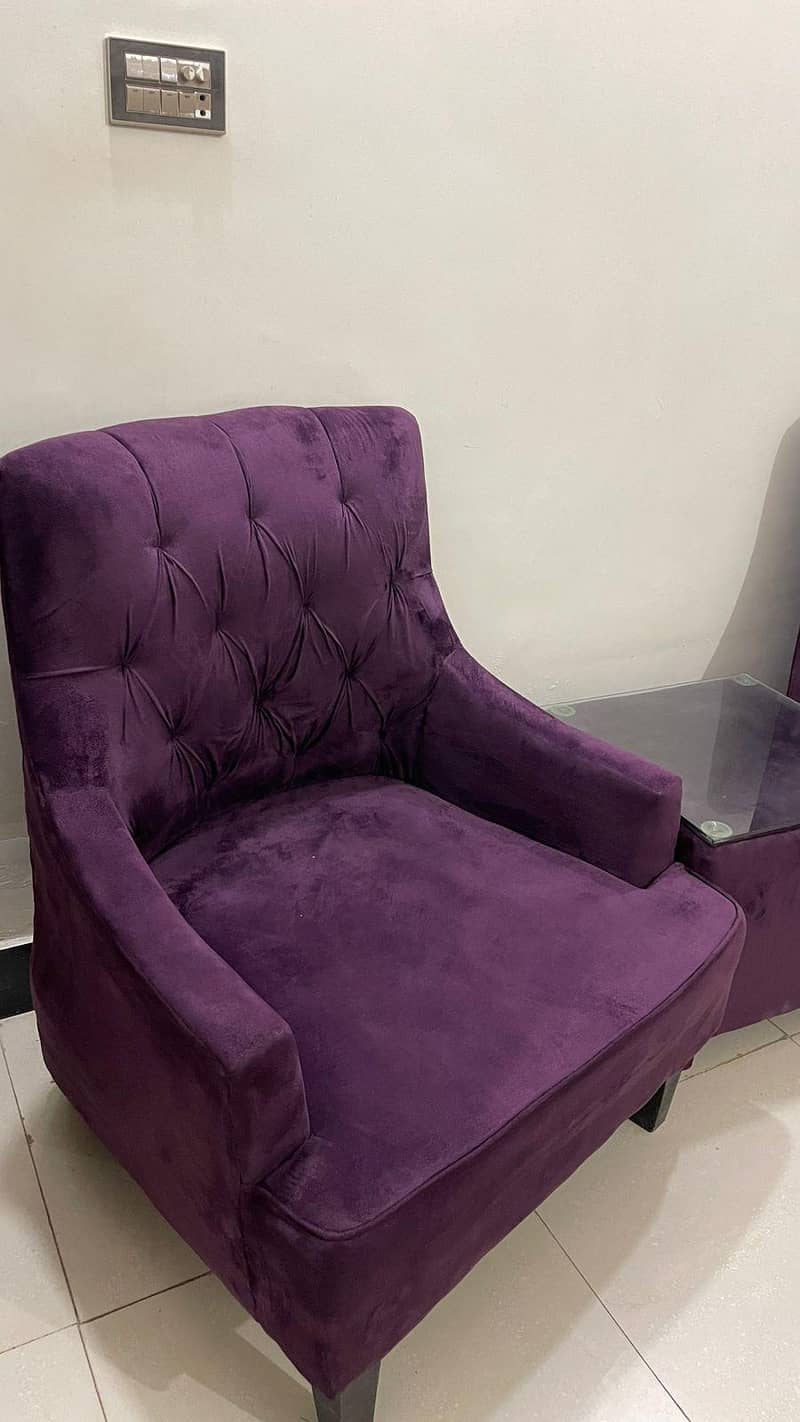 chairs with table 1