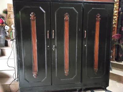 3 door wooden cupboard  number 03277594227