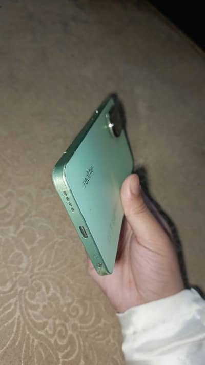 Realme C67