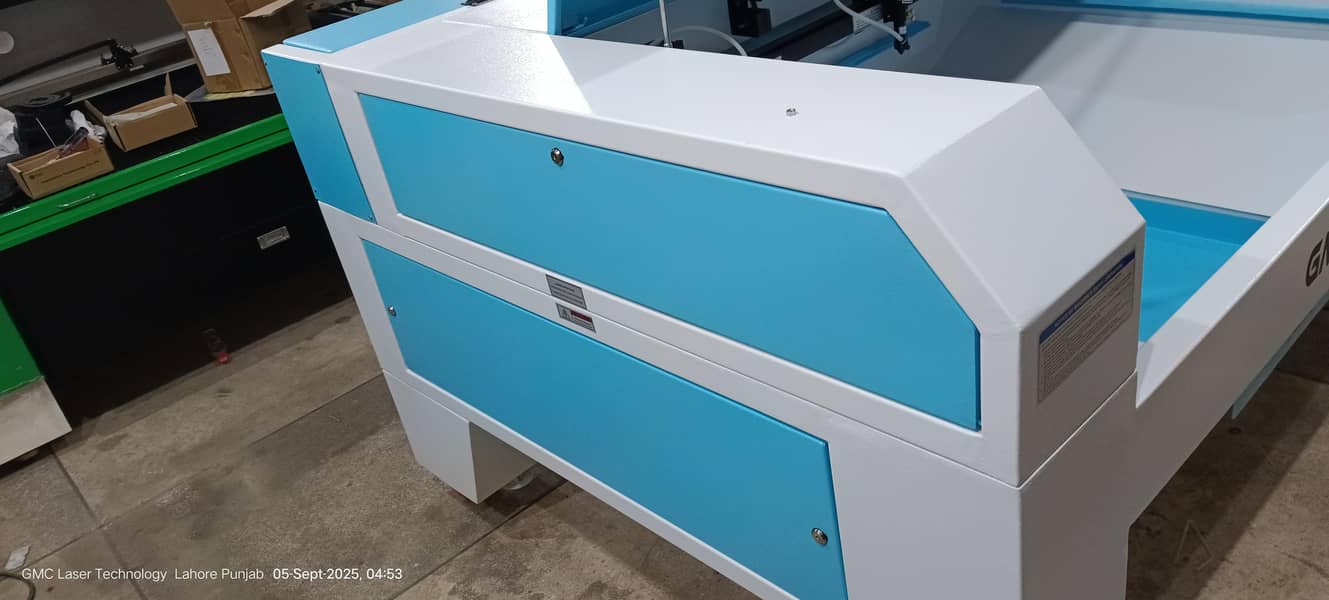 Laser cutting machine 2