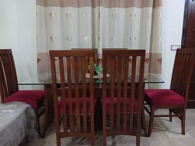 Premium Interwood Dining Set for Sale – Well Maintained