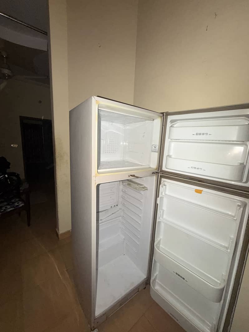 Dawlance Fridge 0