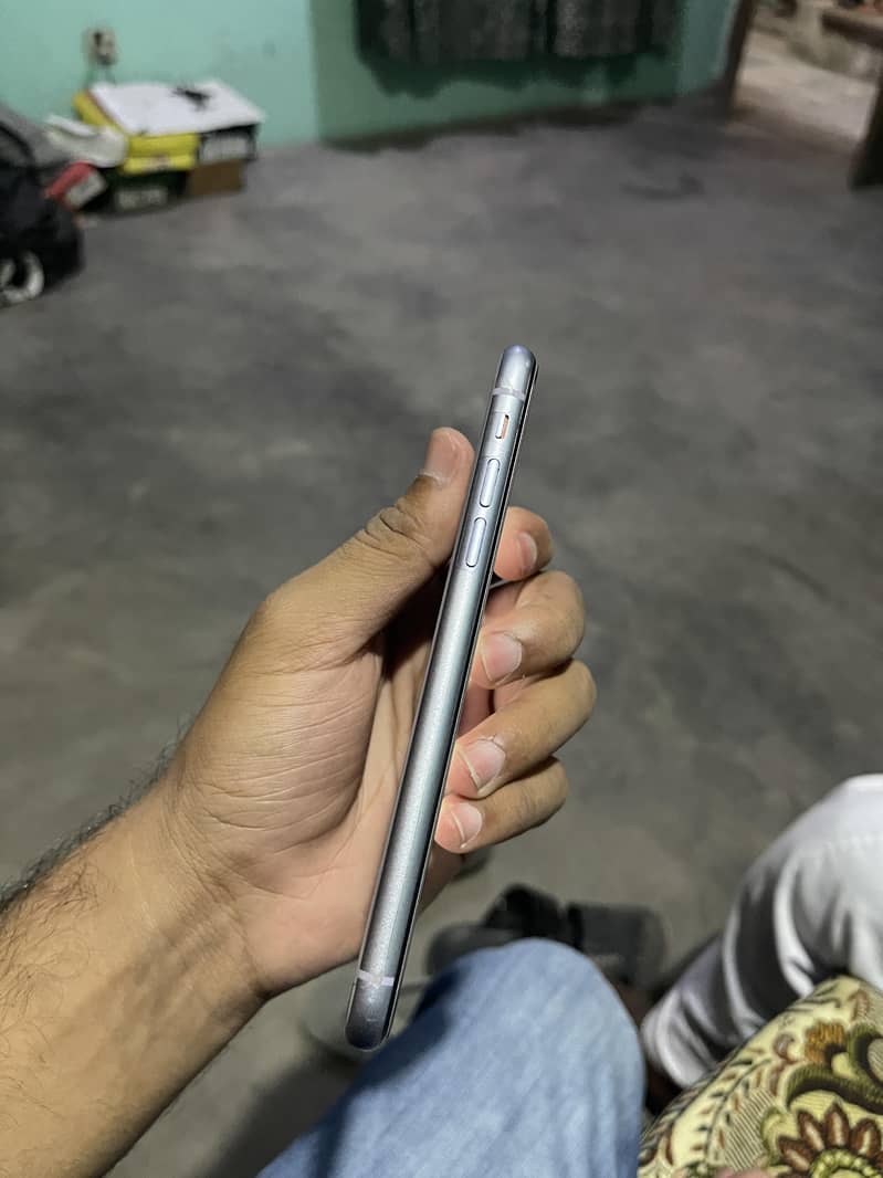 Iphone 11 6