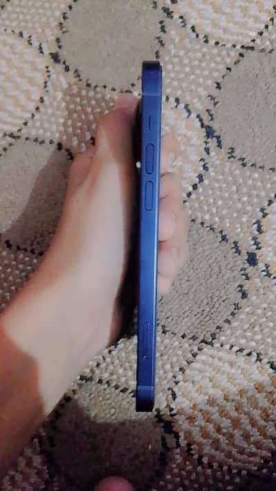 I phone 12