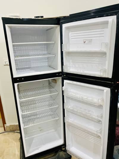 PEL refrigerator and freezer