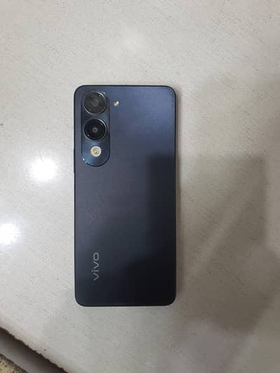 Vivo Y04 mint condition