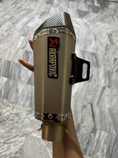 Acrapovic shark face exhaust
