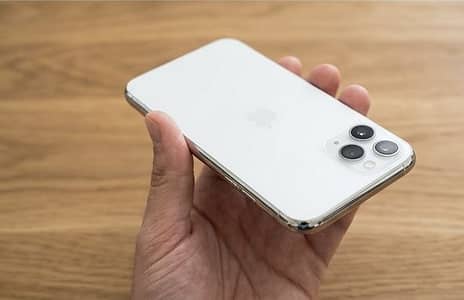 IPHONE 11 PRO FACTORY UNLOCK