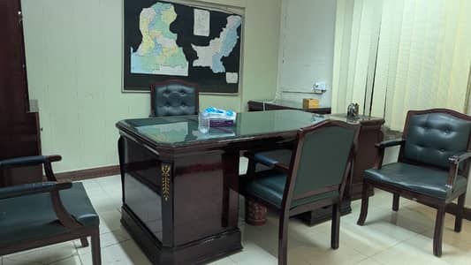 Full furnished office for rent 1000sqft in shahar e Faisal.