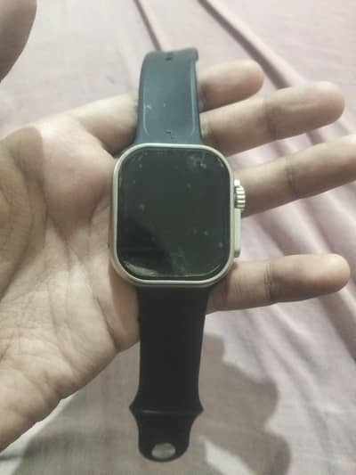 Z30 ULTRA 2 SMART WATCH FULL BOX USED CONDITION RATING'S 10/9.5.