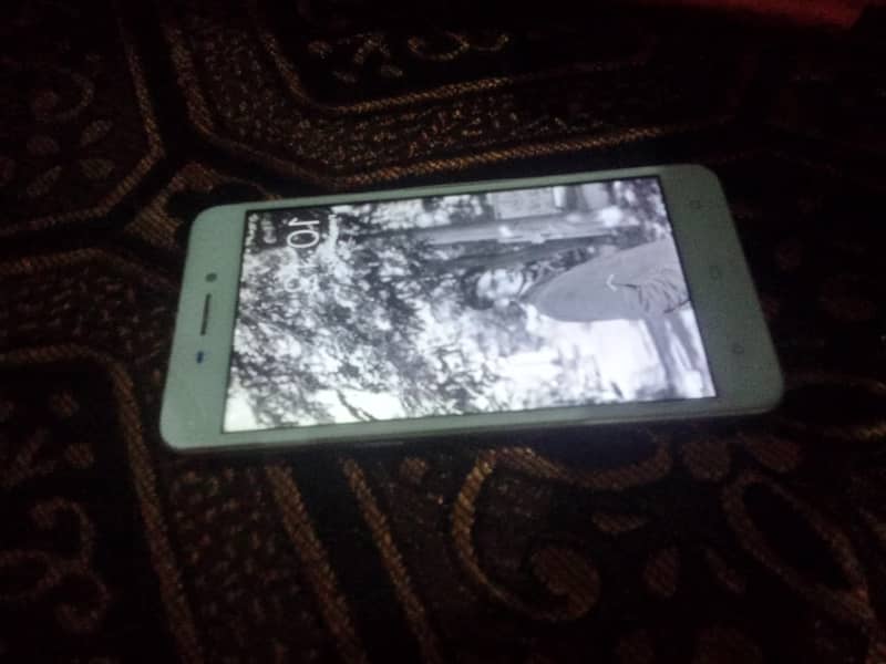 OPPO A37 0