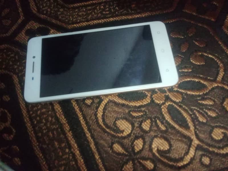 OPPO A37 2