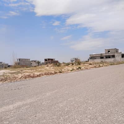 20 Marla level possession plot for sale in university town Islamabad