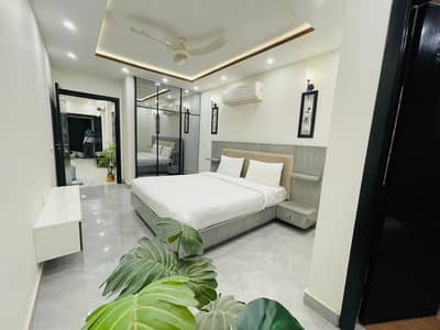 Double Bed Luxury Apartment DHA Phase-8 on per day rent