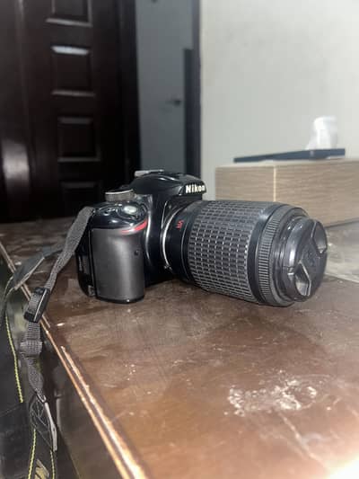 Nikon D3200 with extra lens (Nikon DX AF-S Nikkor 18-55mm)