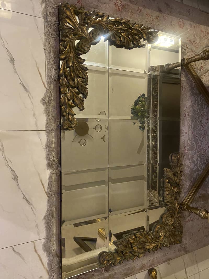 Mirror 0