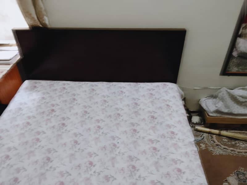 single beds 3
