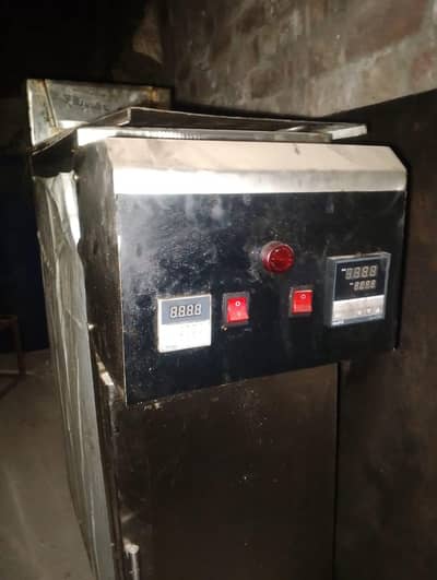 Commercial Deep Fryer & Commercial Hot plate For sale.