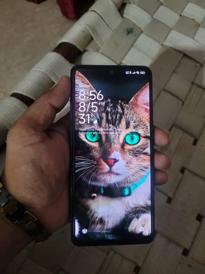Condition 10/9 ha 8/256Gb memory