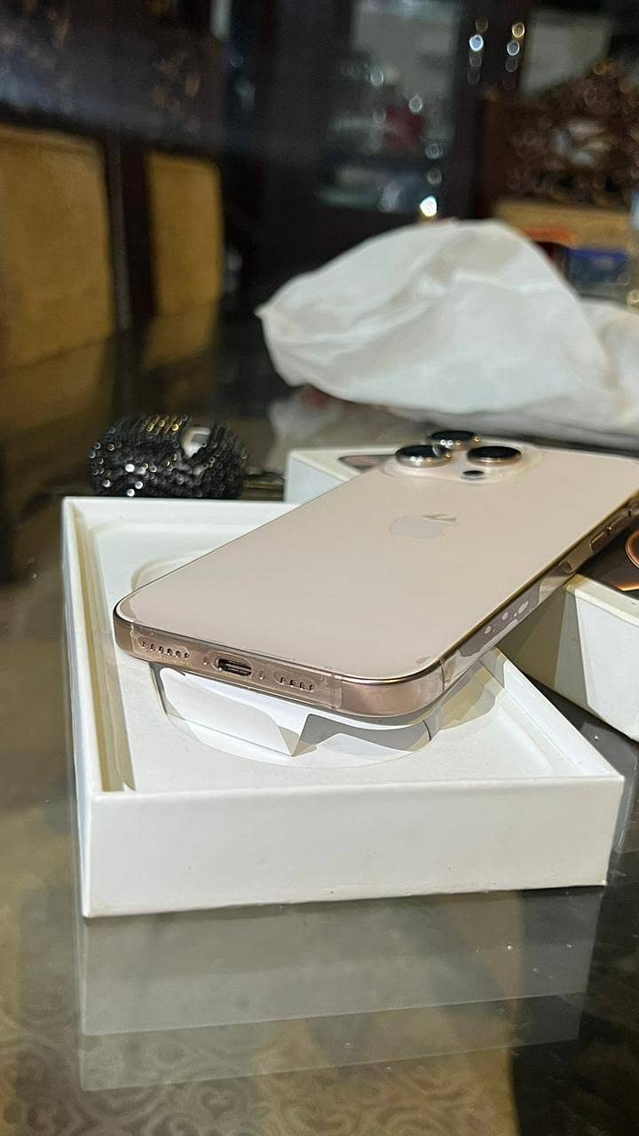 iphone 16 pro 3