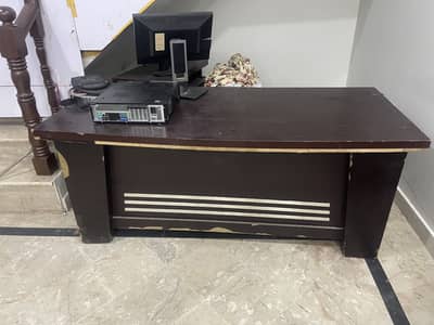 Office table