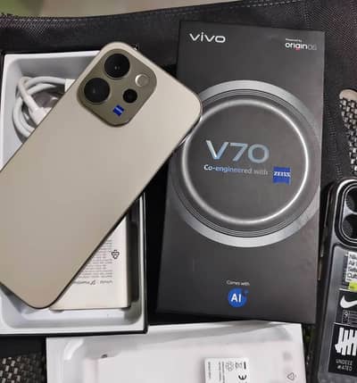 Vivo V70 5g 12/512 Complete Box Urgent Sale Connect Wtp 0320=1920436