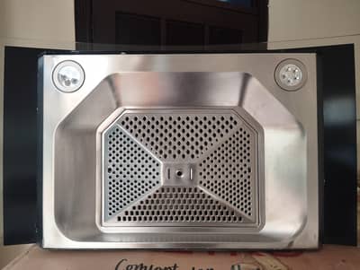 Kitchen Hood (with brand new motor and complete service)