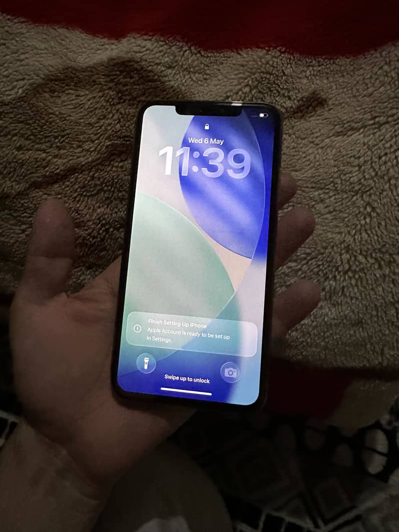 Iphone 11 pro max 4