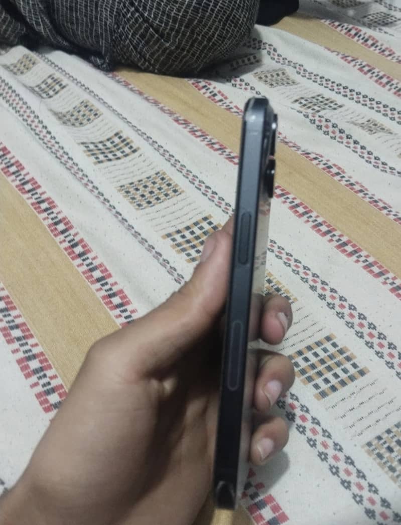 Apple iPhone 15 1