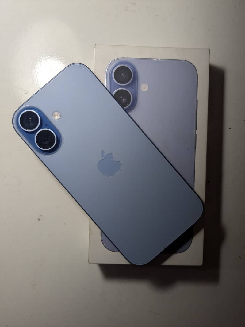 IPHONE 17 4