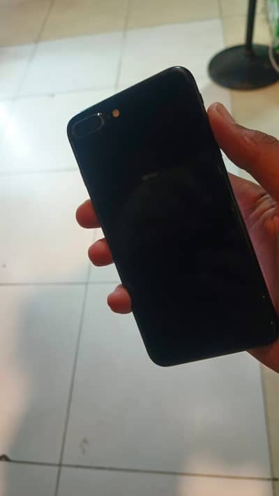 Apple iPhone 7 Plus With box charger